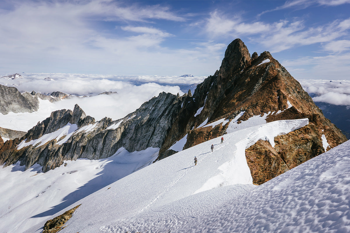 SUMMITING FORBIDDEN PEAK IN THE CASCADE VALLEY WITH EMILY BEI CHENG