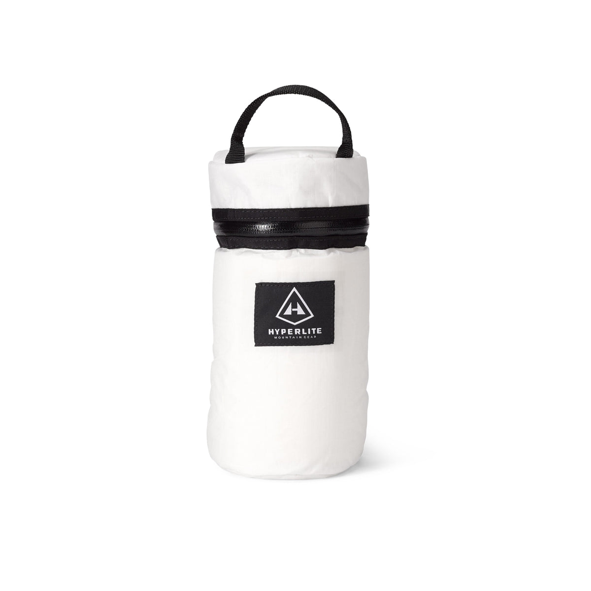 Front view of the Hyperlite Mountain Gear Insulator built with a blend of Dyneema® Composite Fabrics and Thinsulate™