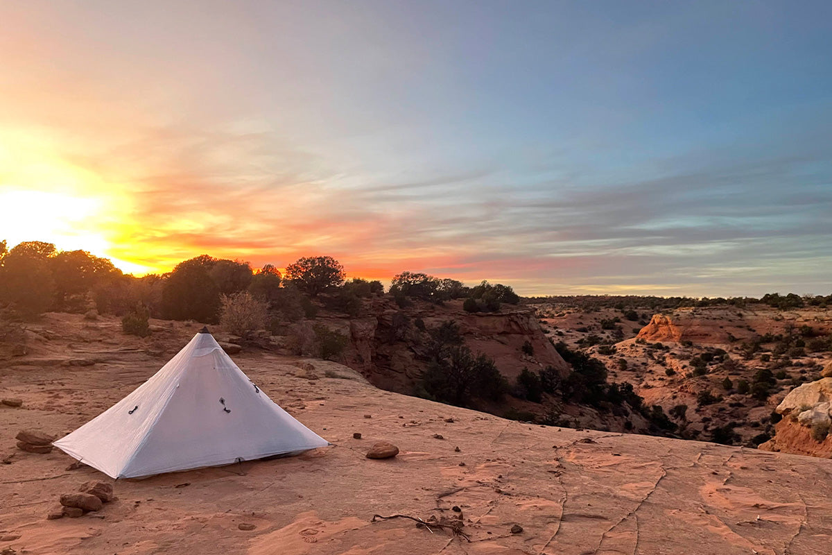 JEFF WOHL FROM NOLS REVIEWS THE ULTAMID 2 PYRAMID SHELTER