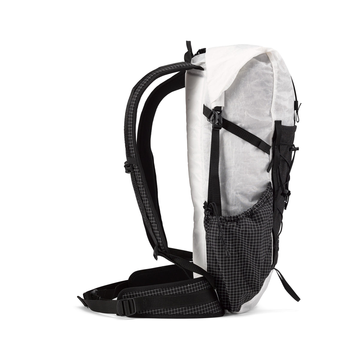 Side view of the Hyperlite Mountain Gear Elevate 22 with cinchable side pockets
